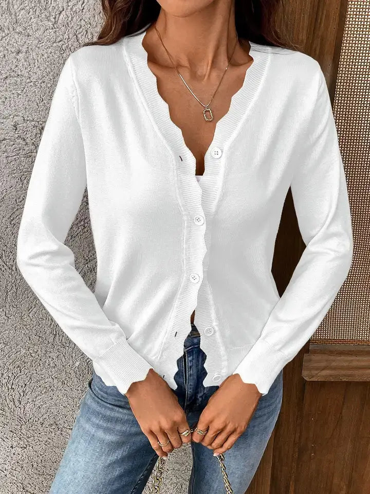 Lightweight Scalloped Edge V-Neck Knit Cardigan: White