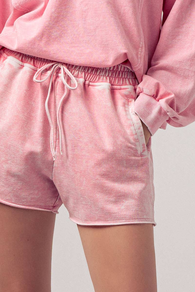 Vintage Wash Shorts in Pink