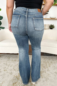 Judy Blue High Waist Flare Jeans in Dark Wash