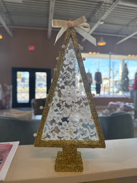 CommuniCare Holiday Tree Decor