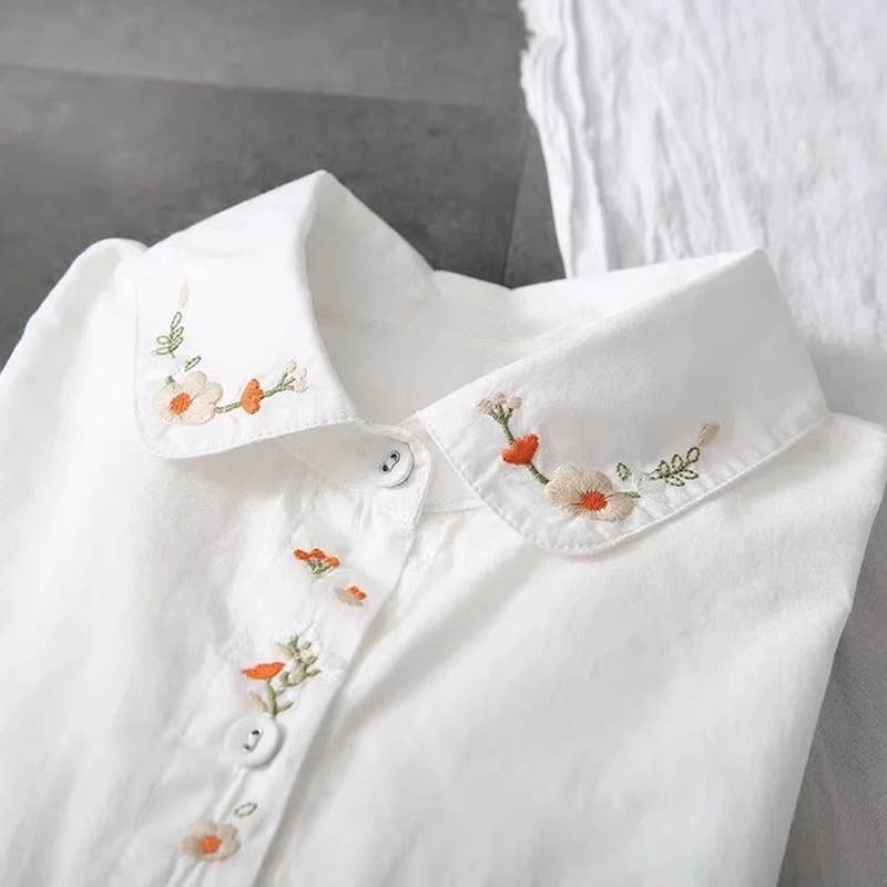 Floral Fines Embroidered Button-Up in White