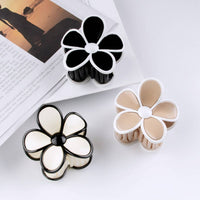 Black and White Flower Hair Claw Clip