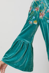 Embroidery Velvet Kimono in Emerald