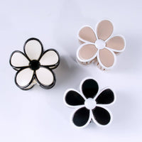 Black and White Flower Hair Claw Clip