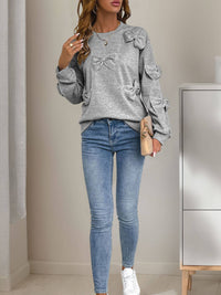 Bow Crewneck in Light Grey