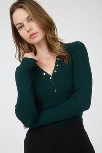 Collared Gold Snap Button Long Sleeve Sweater Knit in Hunter Green
