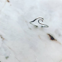 Wave Ring in Gold