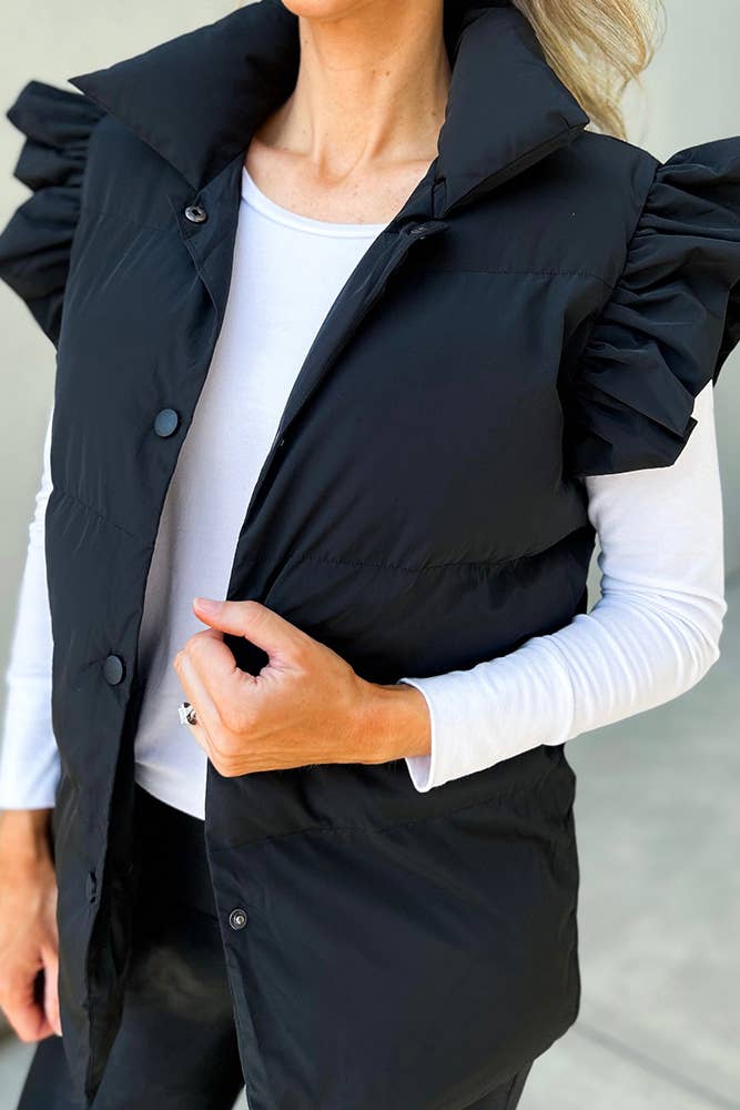 Flutter Sleeved Puff Vest in Black