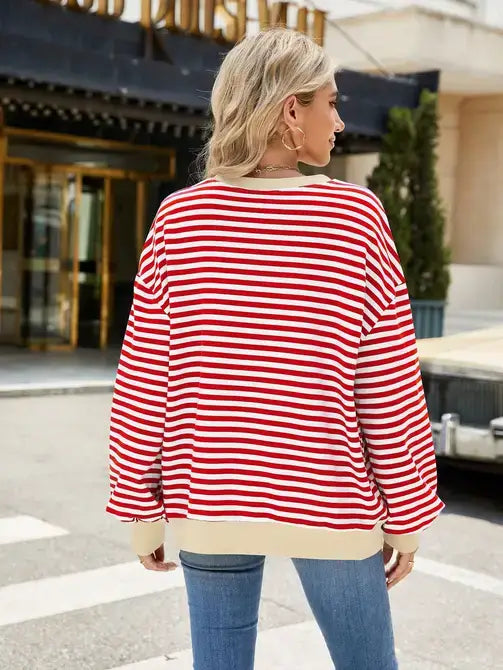 Relaxed Striped Crew Neck Sweater with Color Contrast: Red and white stripes