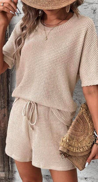 Sandy Days Set in Beige
