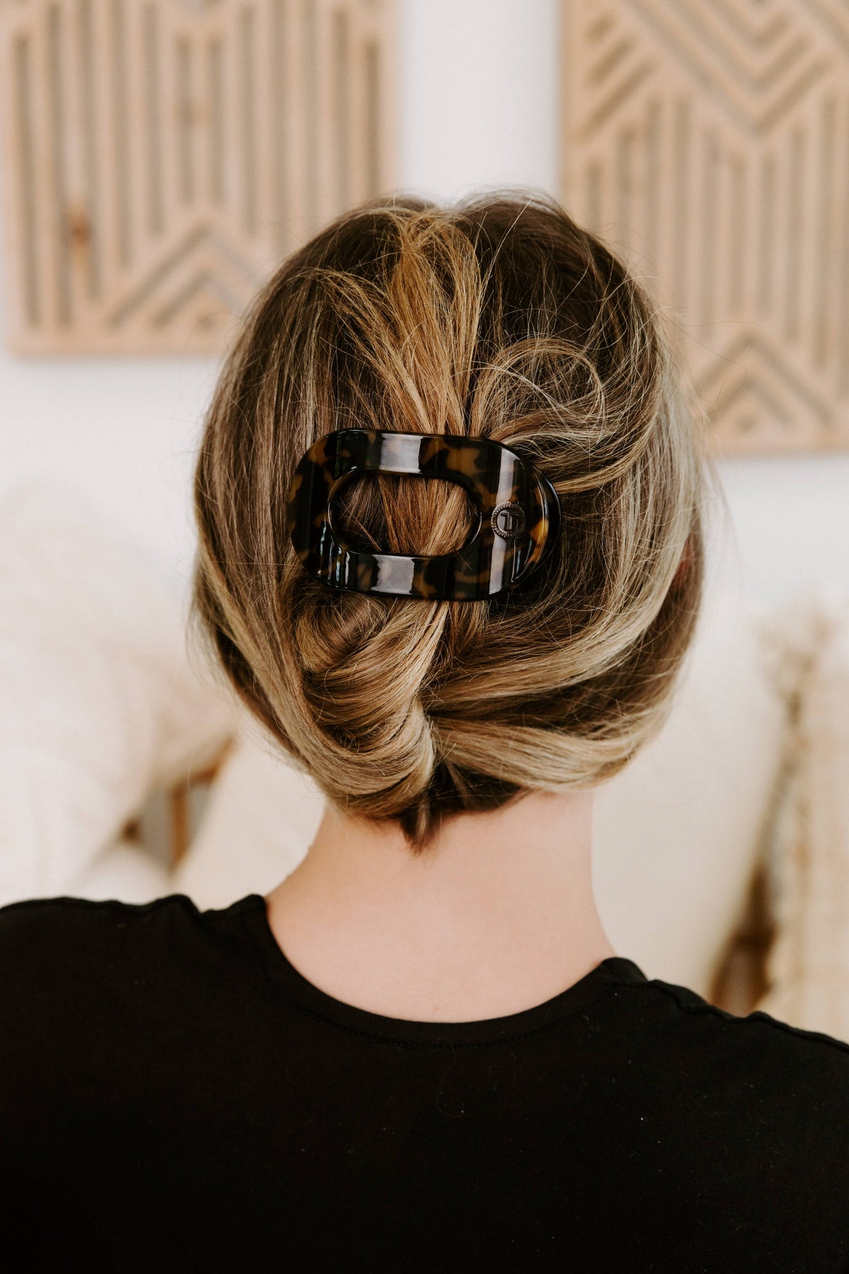 Small Tortoise Flat Clip