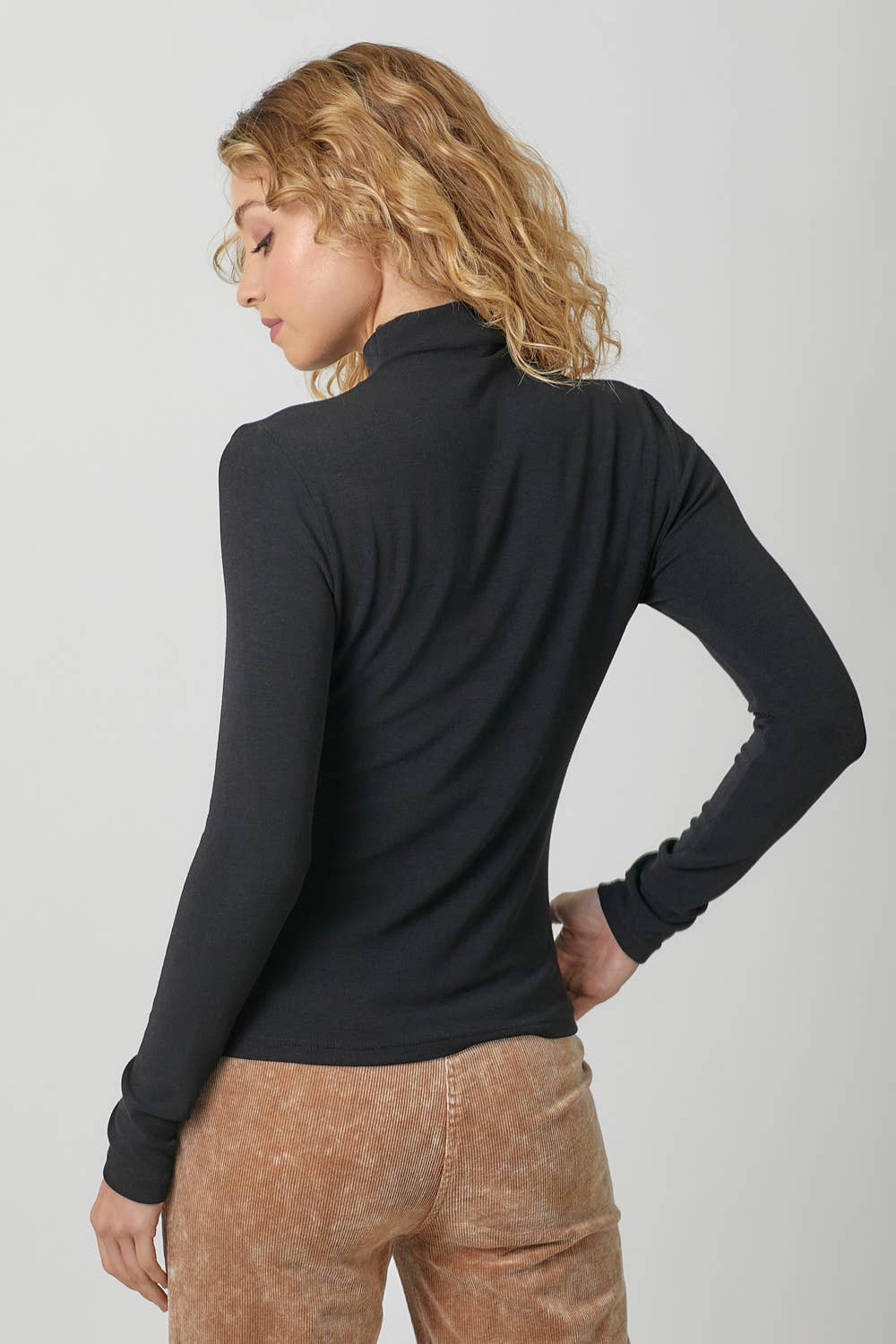 Knit Mock Neck Top in Black