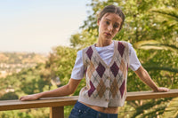 Argyle Pattern Sleeveless Knit Vest in Light Khaki