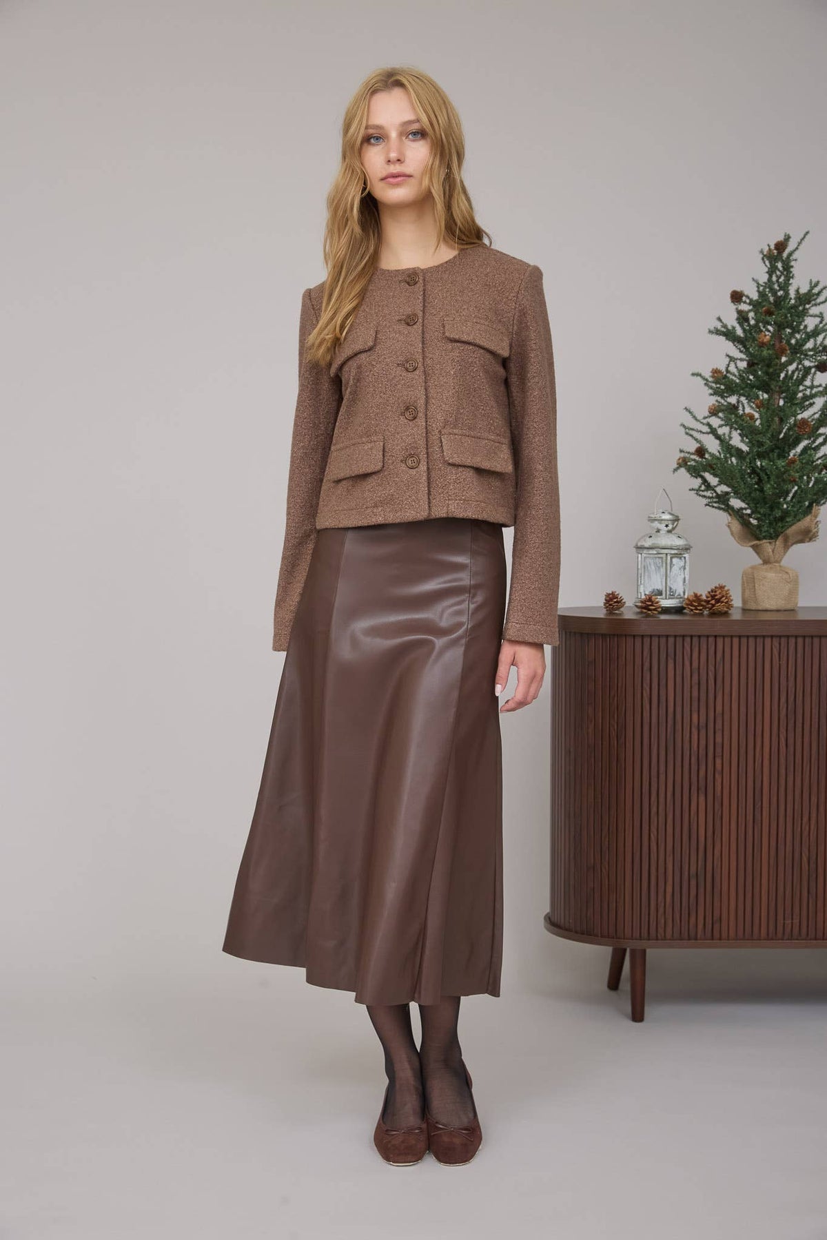 Button Down Tweed Jacket in Brown