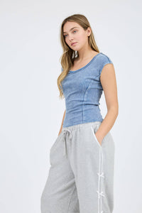 Scoop Neck Short Sleeve Knit Top in Blue