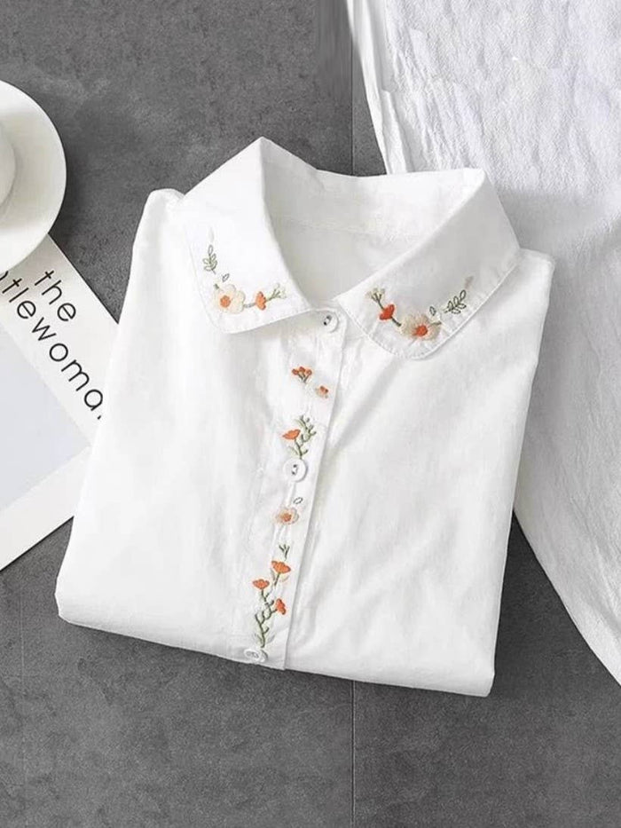 Floral Fines Embroidered Button-Up in White