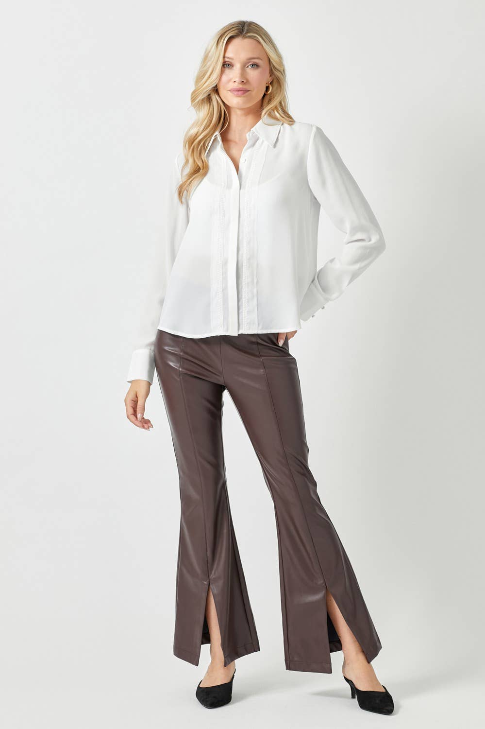 Embroidery Detail Blouse in Off White