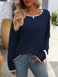 Contrast Trim Knit Long Sleeve Top in Navy