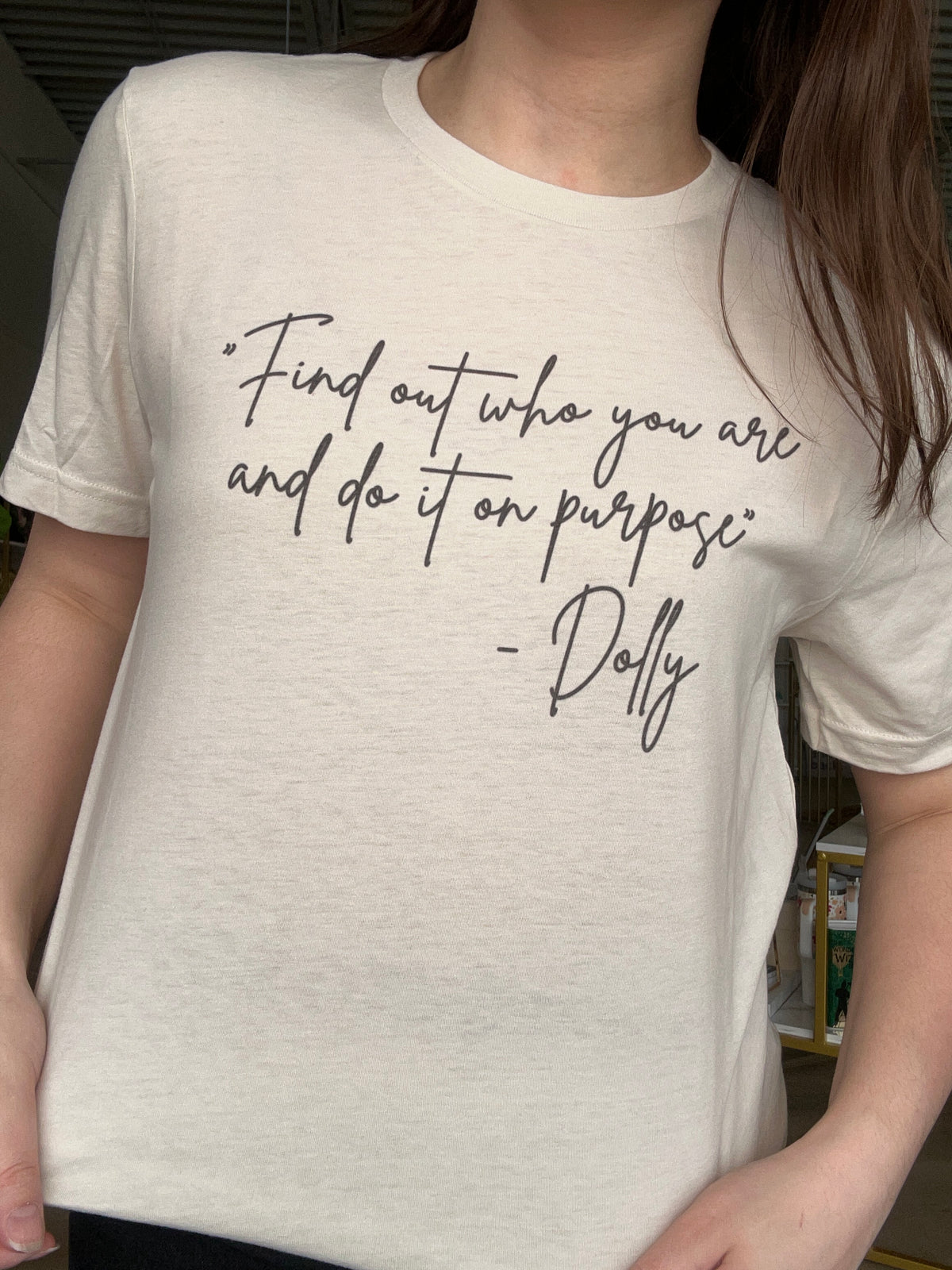 Dolly Parton Quote Tee in Heather Dust