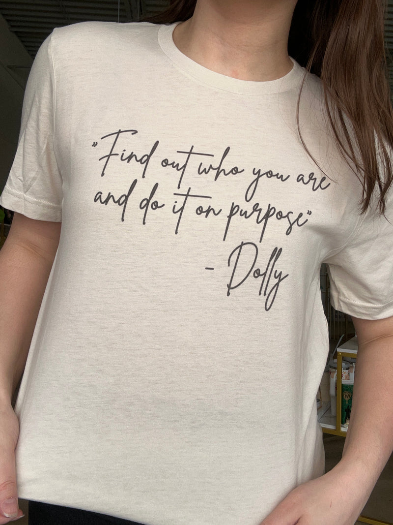 Dolly Parton Quote Tee in Heather Dust