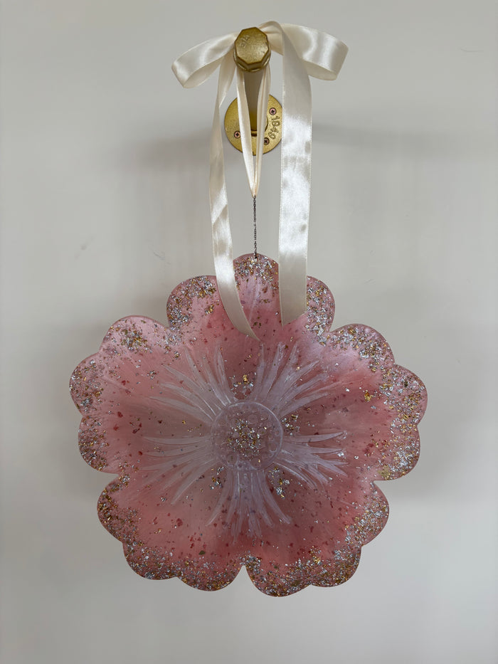 CMI Epoxy Giant Flower