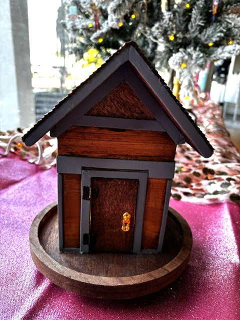 CommuniCare Lighted Wooden Birdhouse