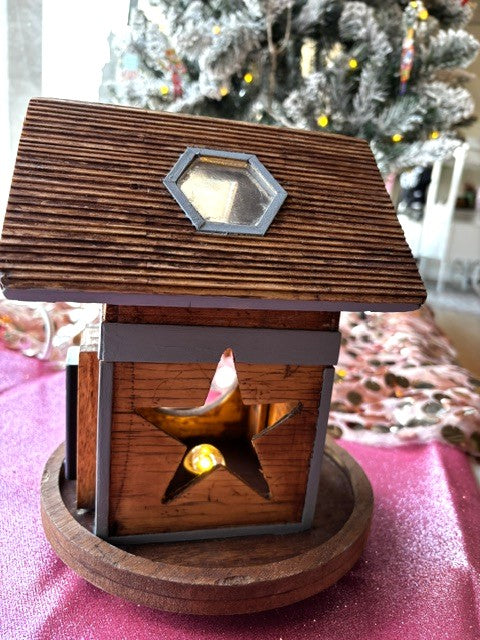 CommuniCare Lighted Wooden Birdhouse