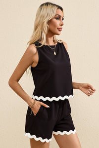 Ricrac Trim Tank Top Elastic Waist Shorts Set in White