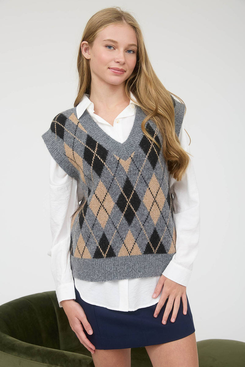 Argyle V-Neck Sleeveless Knit Sweater