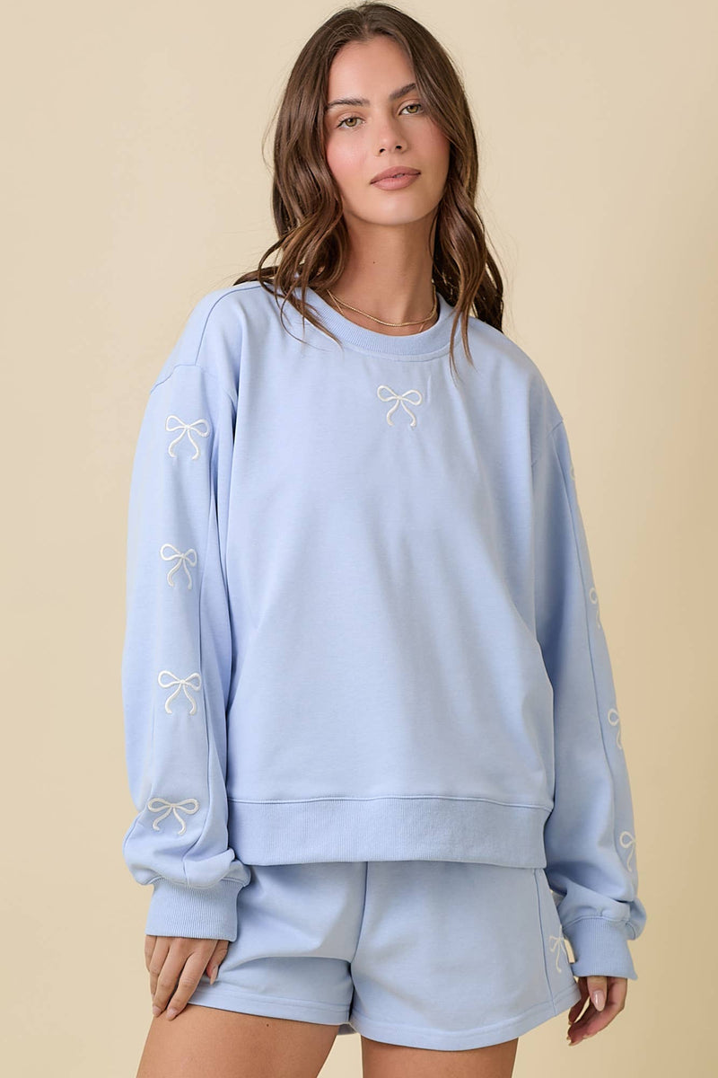 Crewneck With Ribbon Bows in Light Blue
