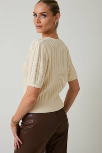 ROUND NECK PUFF SHORT SLEEVE CABLE SWEATER: APRICOT / M