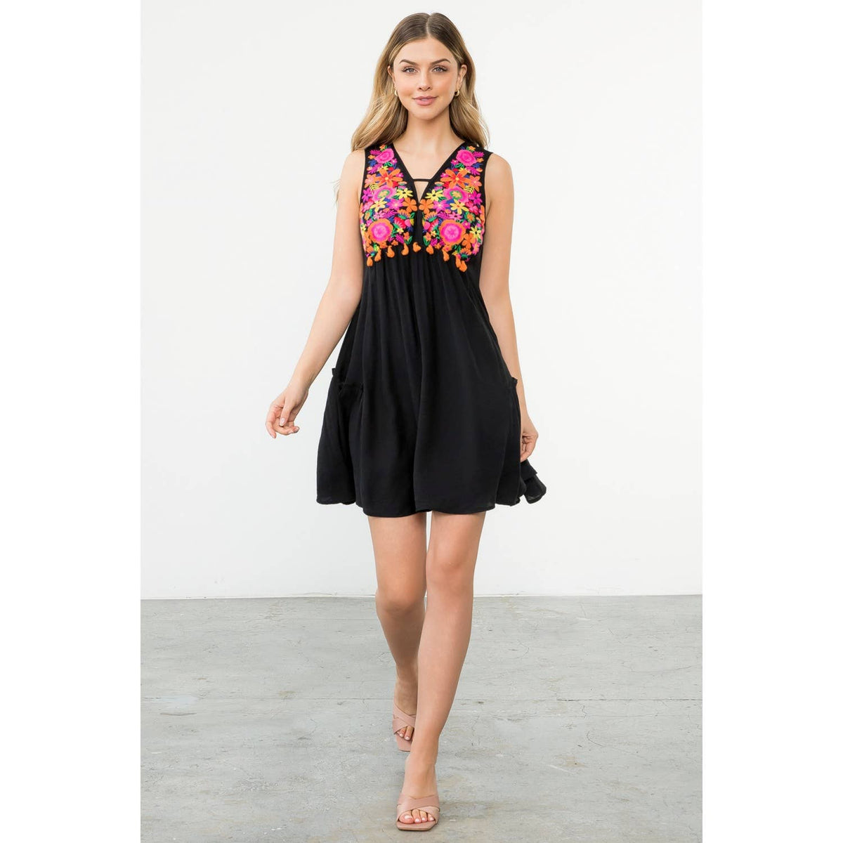 Sleeveless Dress With Floral Embroidery in Black