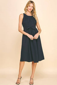 Sleeveless Pleated Midi Dress in Ink