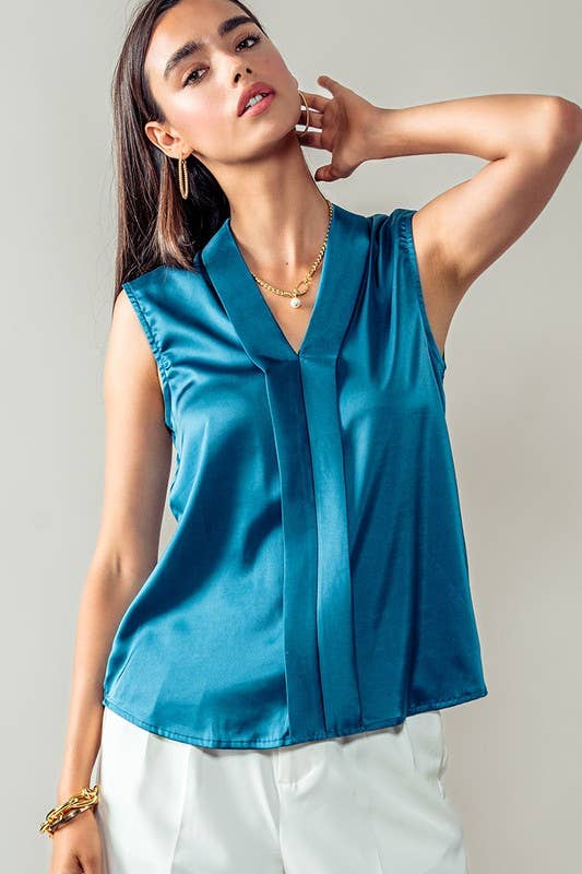 Glimmer Sleeveless Blouse in Teal