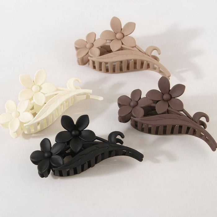 VINTAGE FLOWER HAIR CLAW CLIP: BLACK