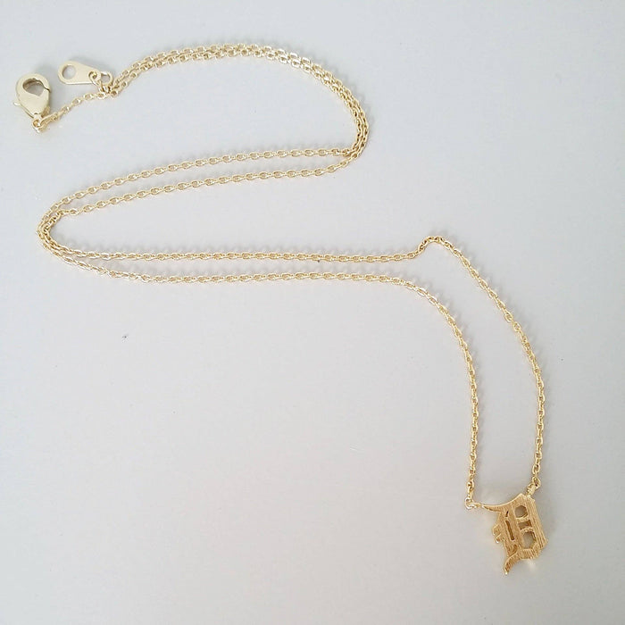 Detroit 'D' Necklace in Gold