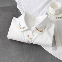 Floral Fines Embroidered Button-Up in White