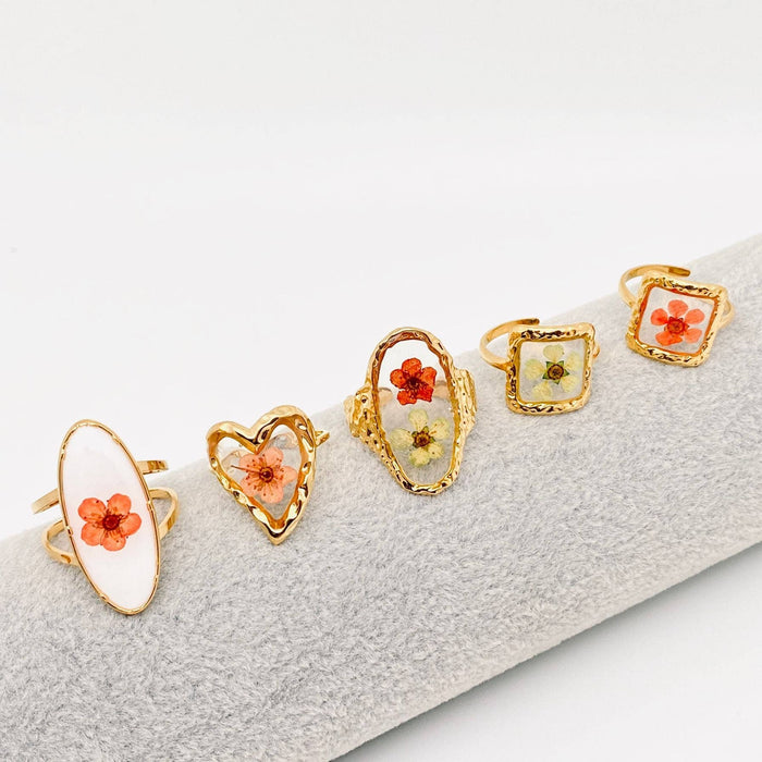 Floral Ring: Oval