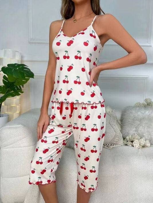 Pajama Set in White Cherry